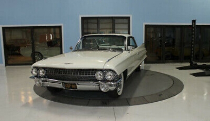 1961 Cadillac Coupe Deville