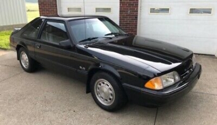 1989 Ford Mustang LX