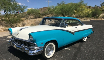 1956 Ford Fairlane Victoria