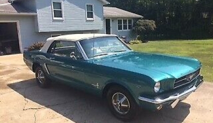 1965 Ford Mustang standard