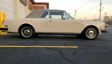 1982 Rolls-Royce Corniche