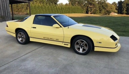 1987 Chevrolet Camaro IROC-Z