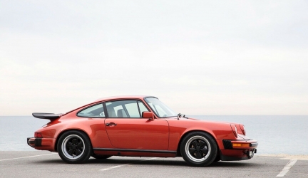 1983 Porsche 911 Leather
