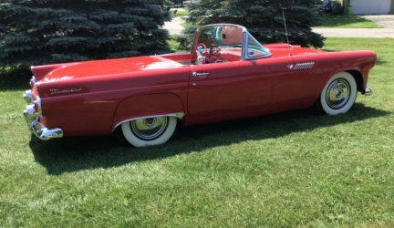 1955 Ford Thunderbird
