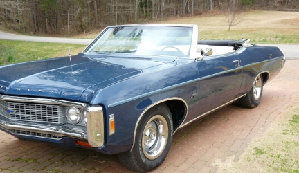 1969 Chevrolet Impala Convertible, new white top